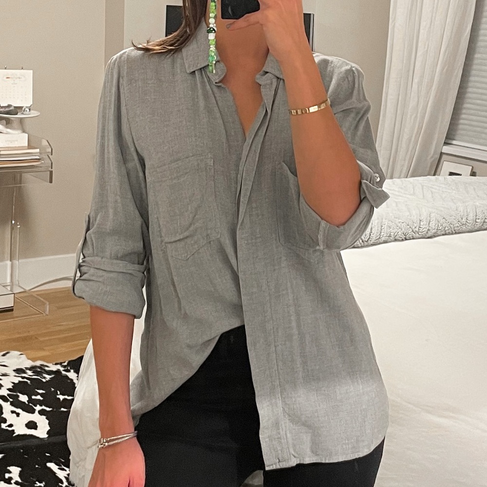 Bella Dahl Gray Button Down - Picture 3 of 3
